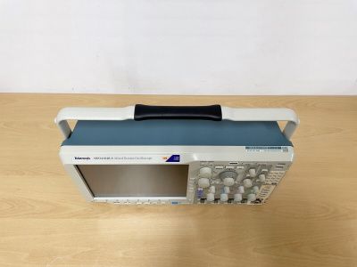 Осциллограф смешанных сигналов с анализатором спектра Tektronix MDO4104B-3